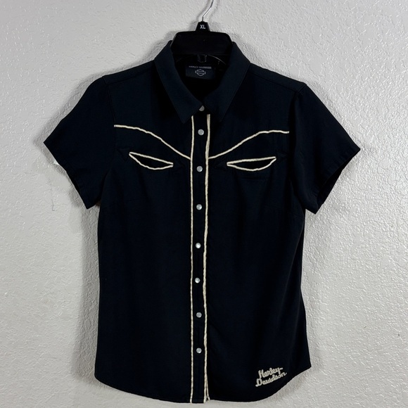 Harley-Davidson Dresses & Skirts - Harley-Davidson ,size S,Black and White Button-Up Shirt